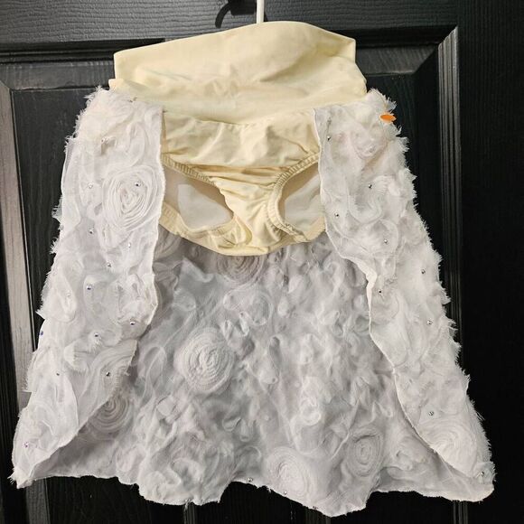 B dancewear pre loved child large dance cloud skirt bottoms costume jazz tap sol - Picture 1 of 8